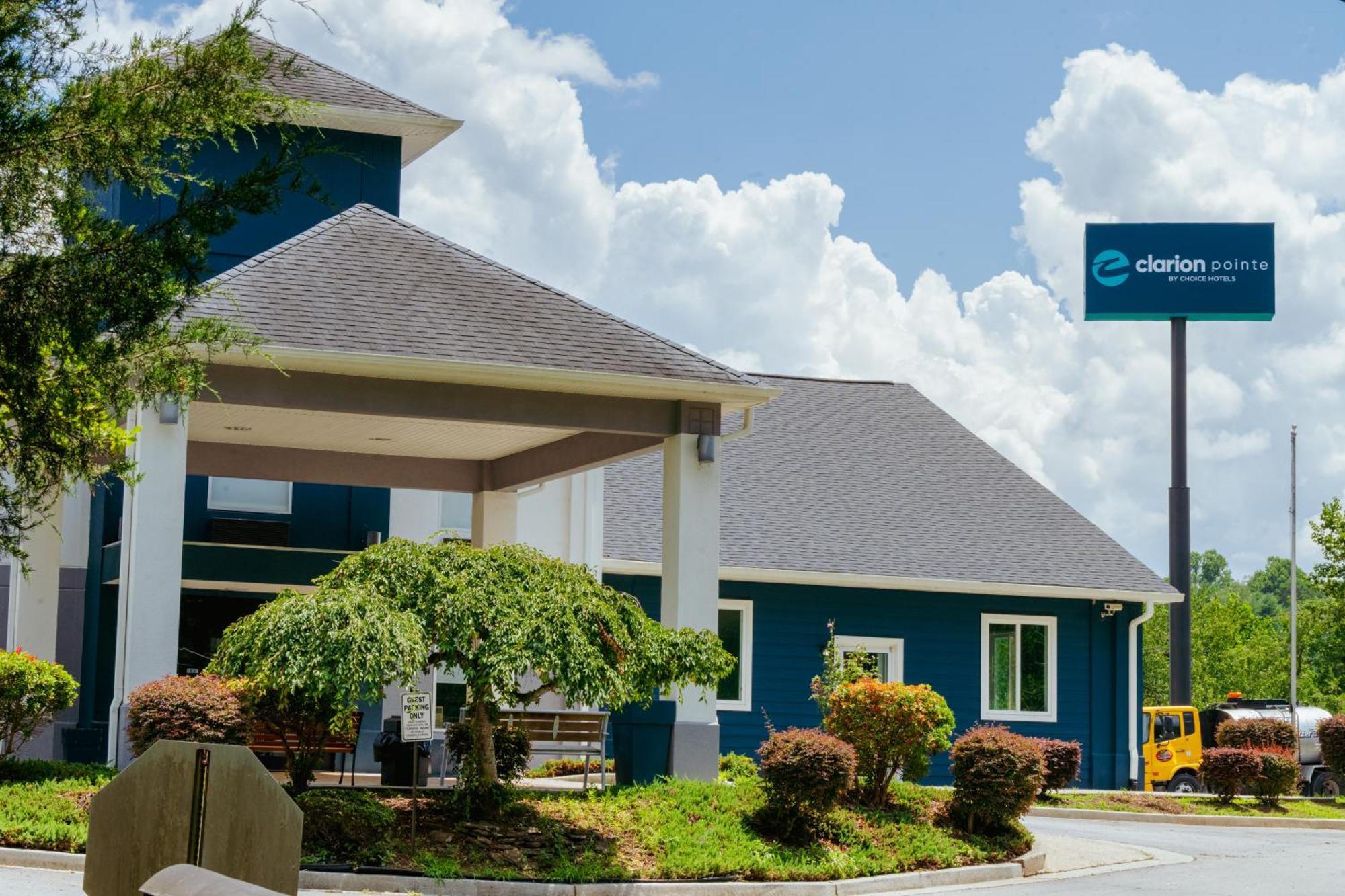 Clarion Pointe-Dillard Near Blue Ridge Mountains Hotel Kültér fotó